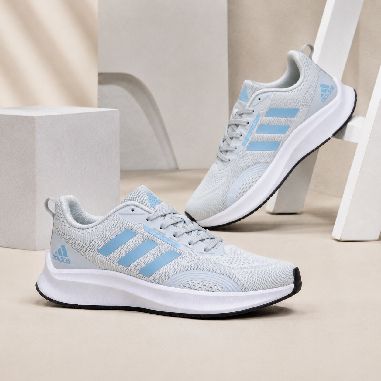 Light Blue / 6