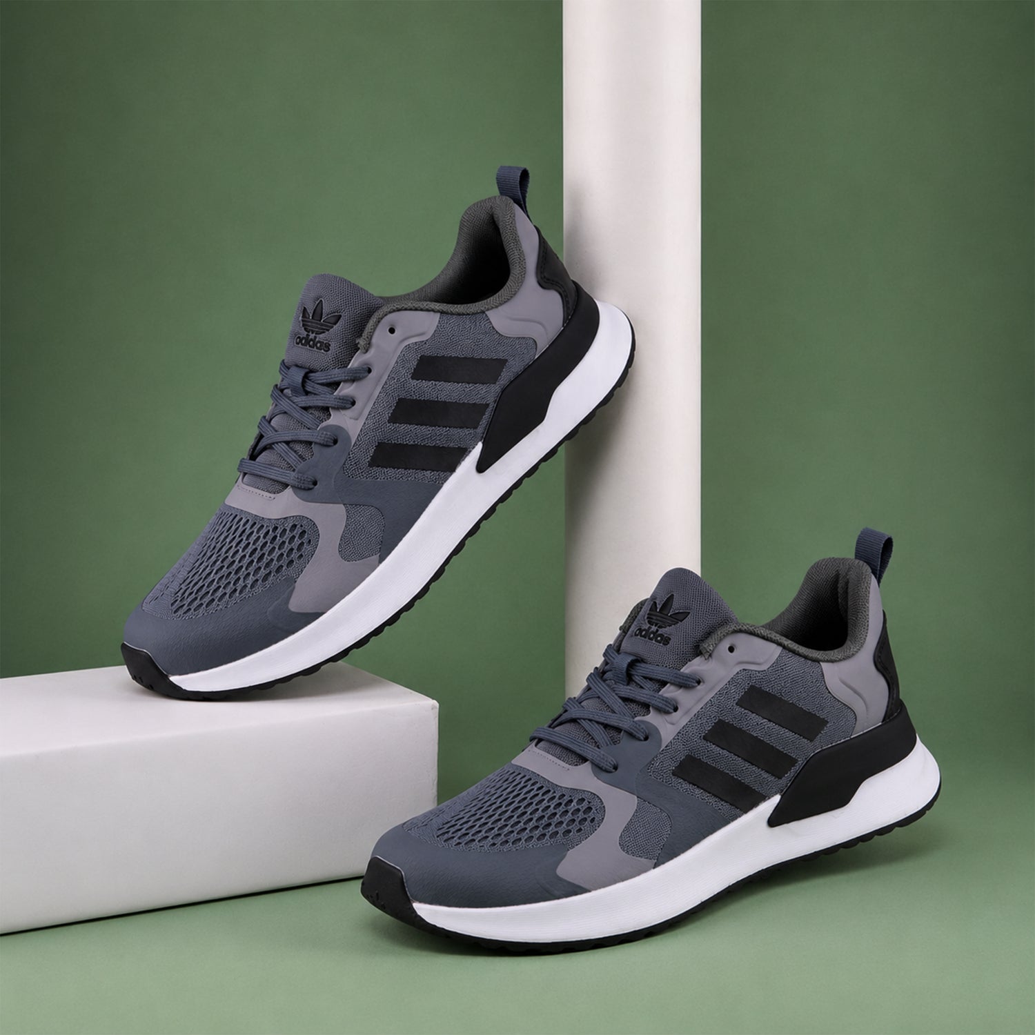 Grey / 6